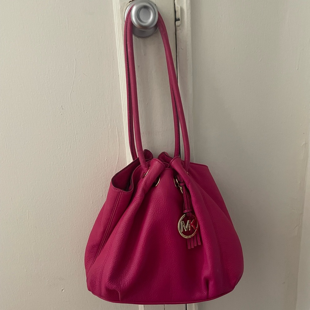 Michael Kors Bag - Picture 2 of 6